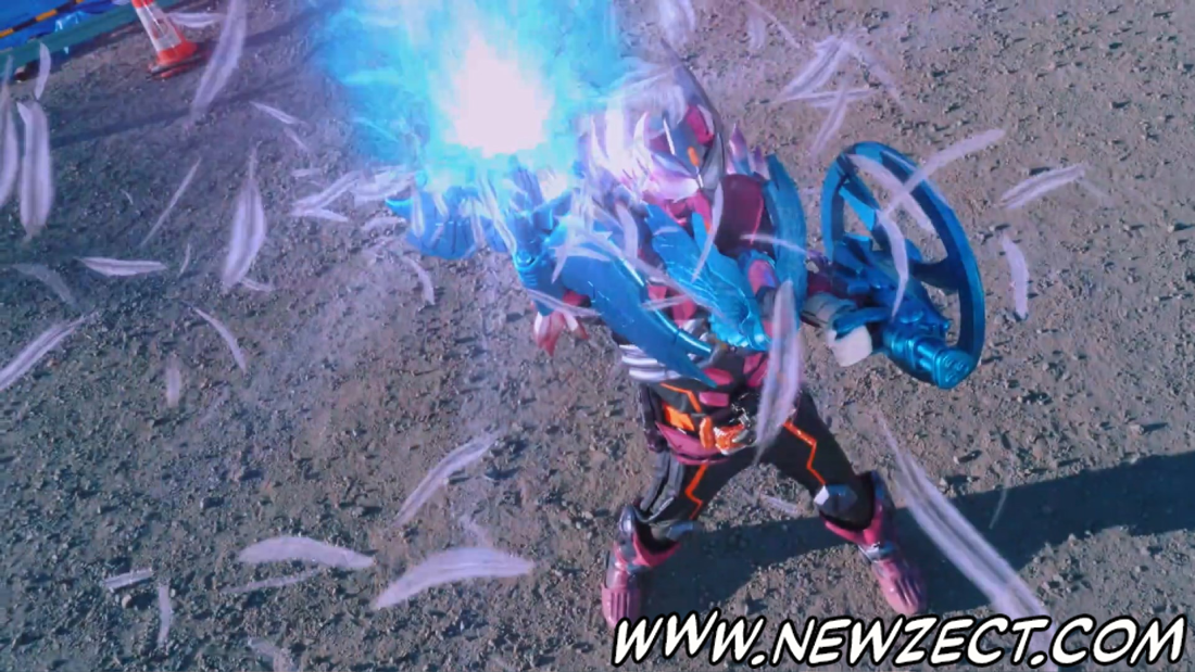 No momento, você está visualizando Kamen Rider Gotchard Episódio 22