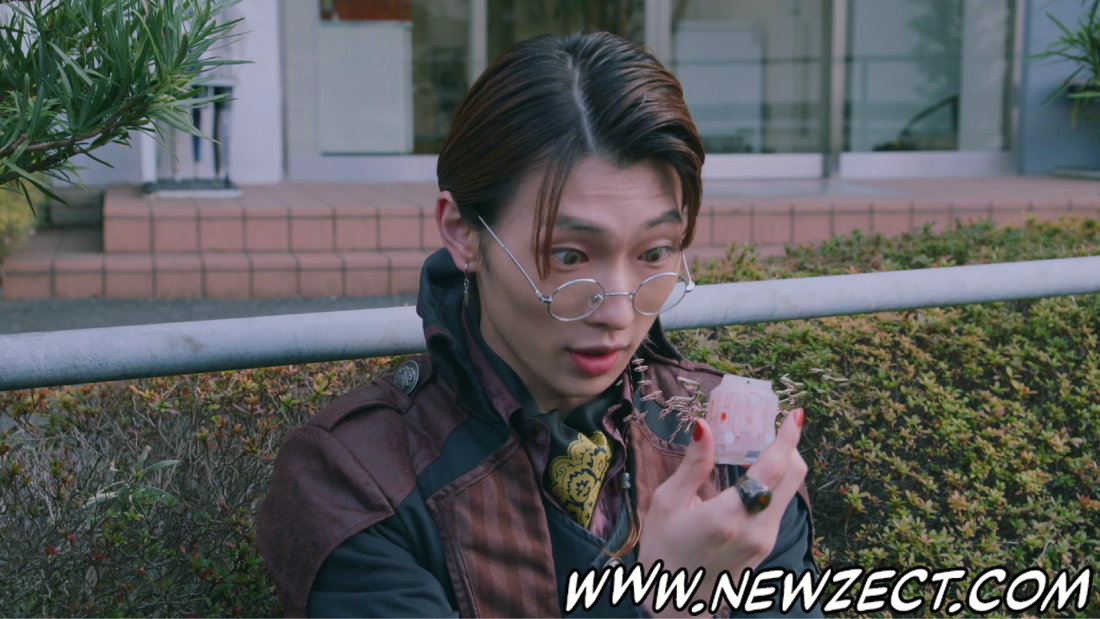 No momento, você está visualizando Kamen Rider Gavv Episódio 44
