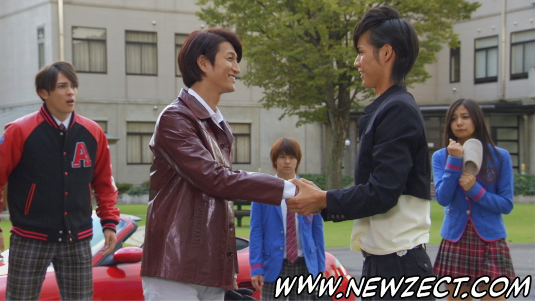 No momento, você está visualizando Kamen Rider Fourze Blu-Ray Episódio 13